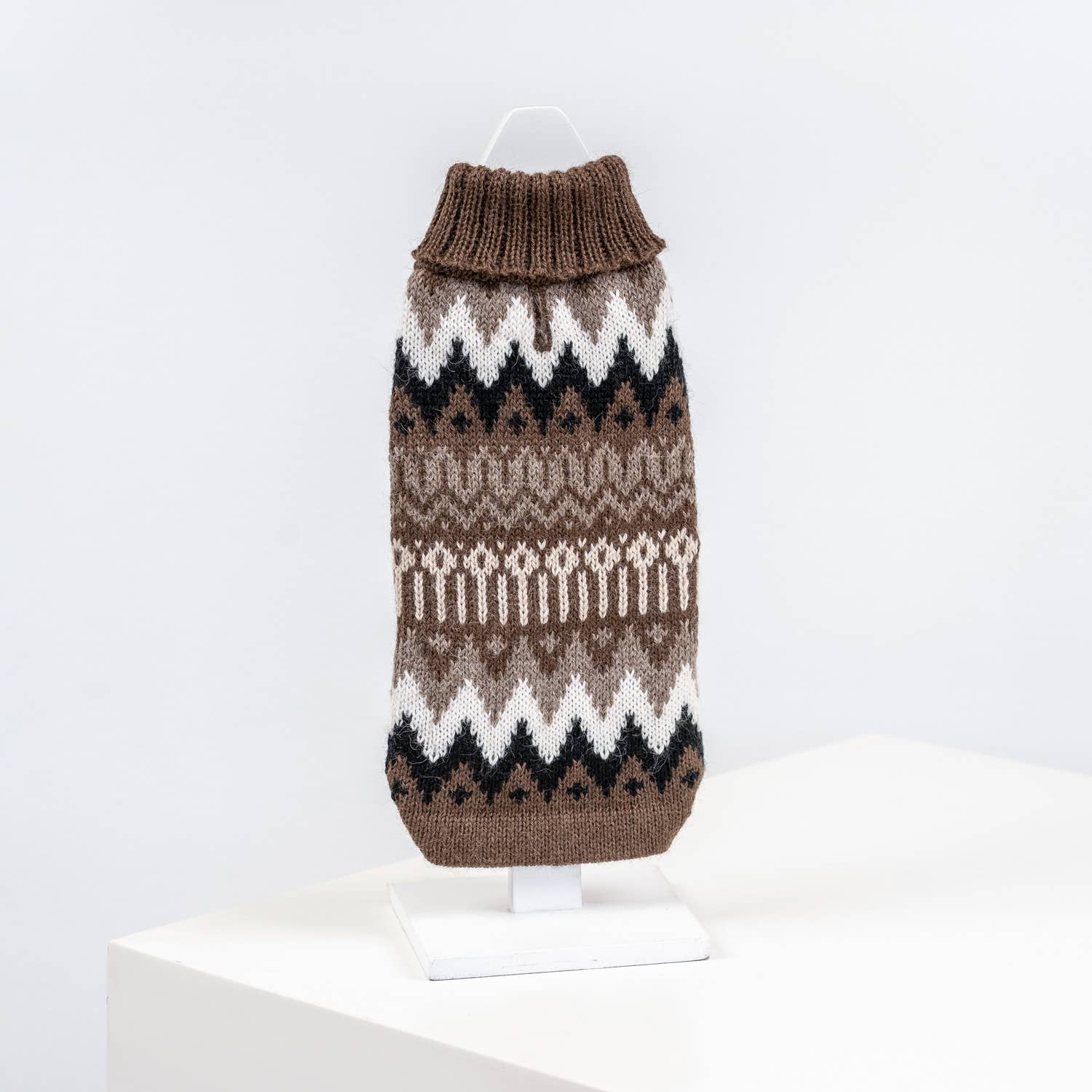 PULL Woolly Peaks
