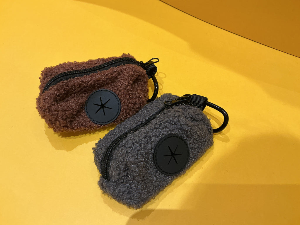 Etui pour sacs à crottes tweed / mouton / velours